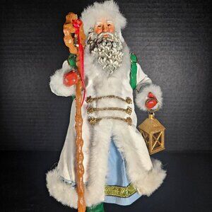 Clothtique Possible Dream Santa Lighting The Way 1992 Christmas Decor